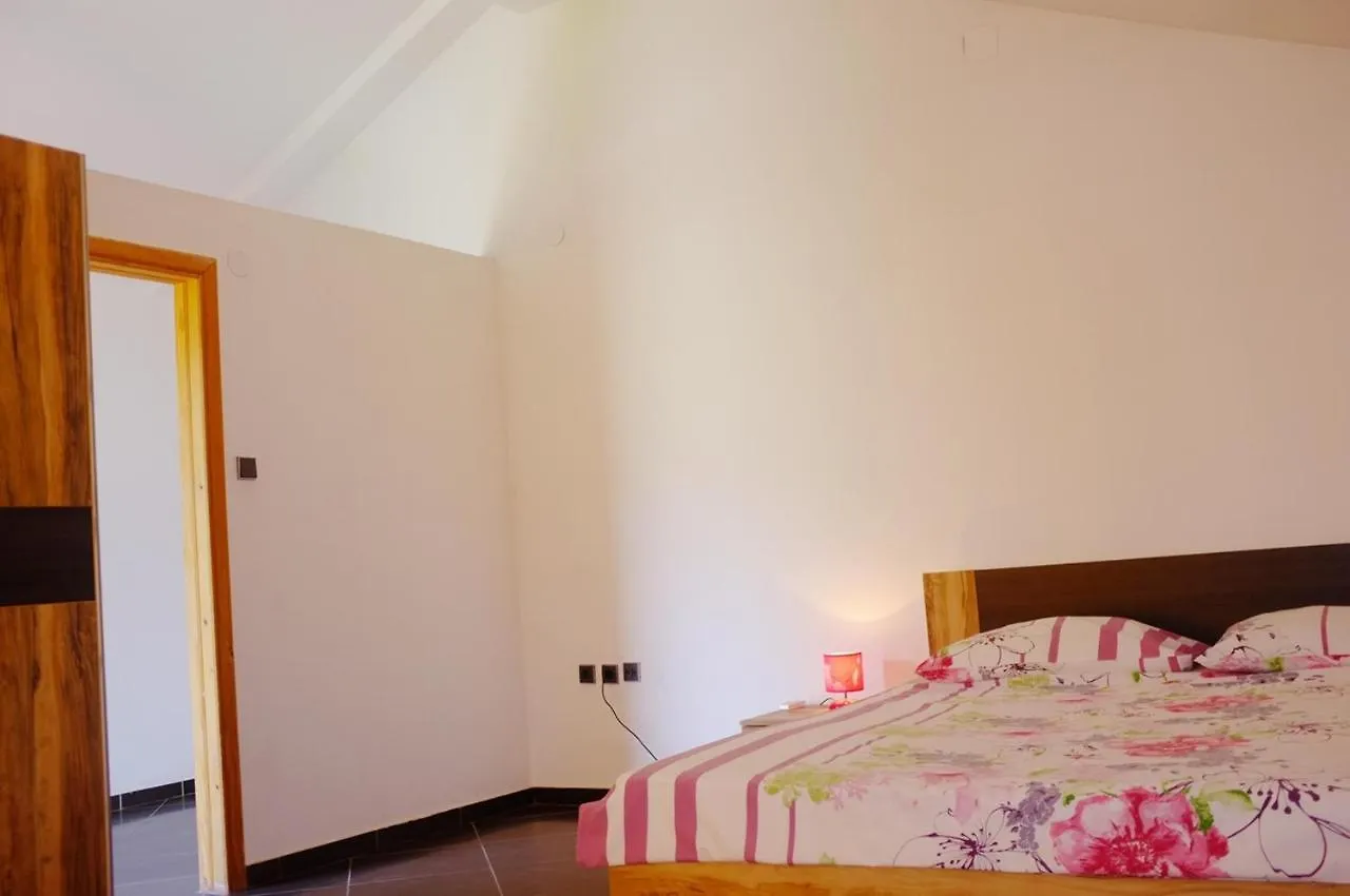 Apartments Marco Antonio 0*, Lovran